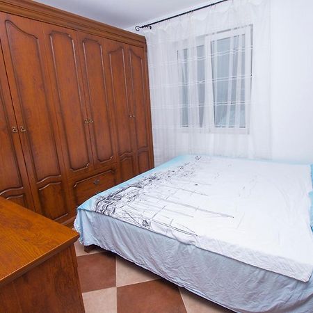 Lea Apartment Bar Bagian luar foto