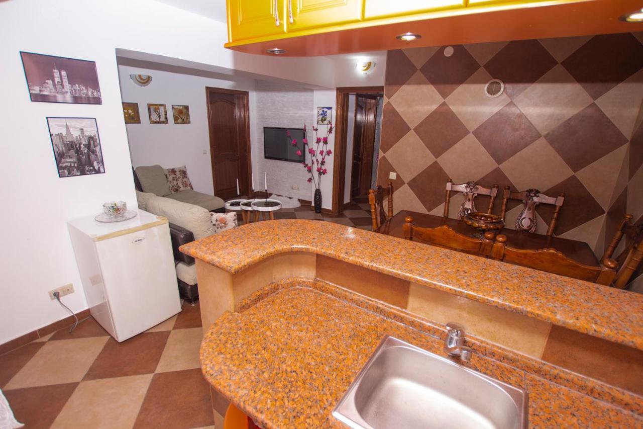 Lea Apartment Bar Bagian luar foto